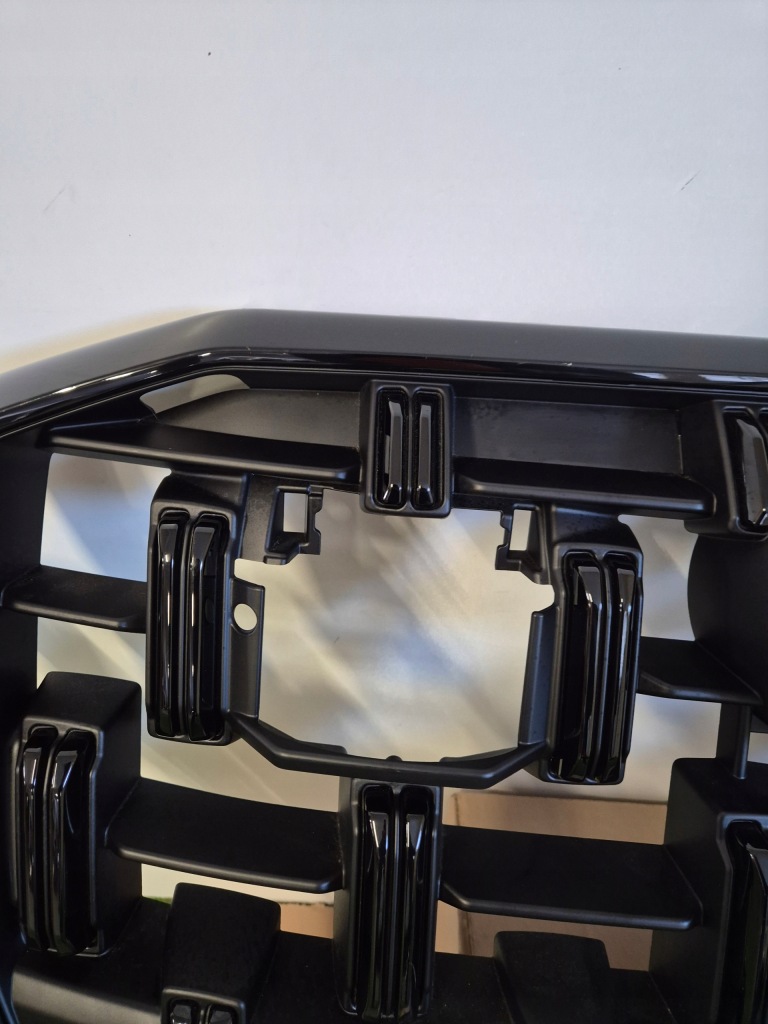 фото №6, Audi q8 4m8 lift решётка радиатора решётка радиатора решётка радиатора радиатора 4m8853651 оригинал чёрный