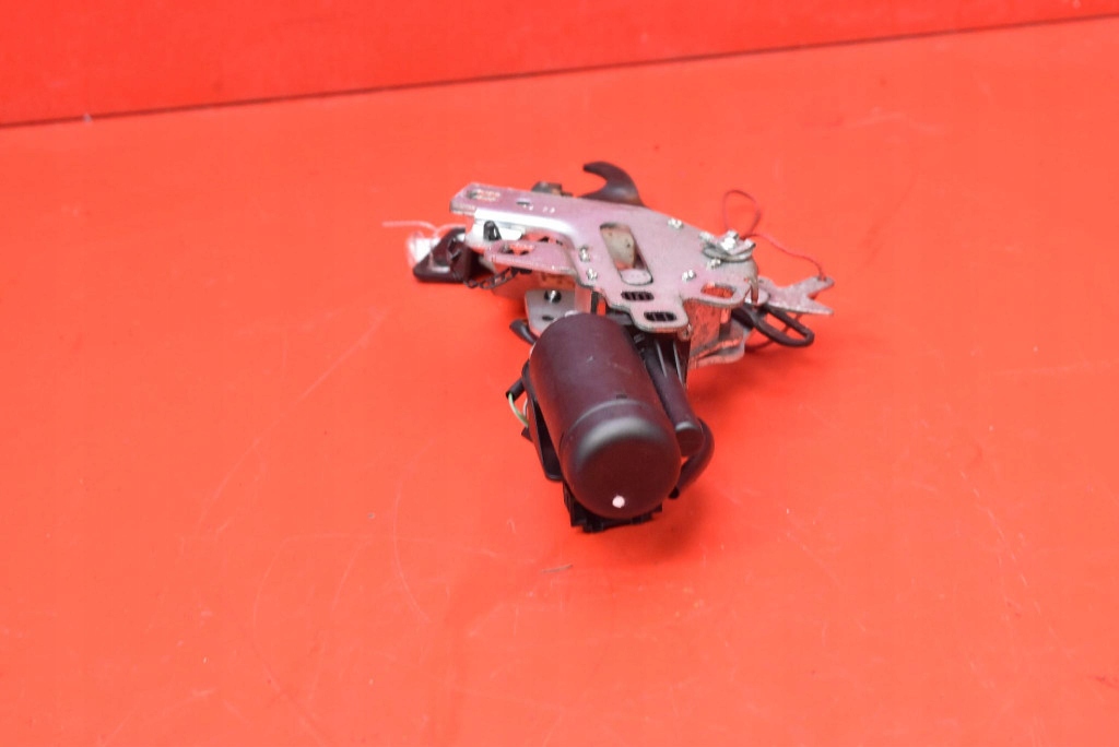 фото №8, Моторчик механизм складного крыша правый 1y0871662 vw new beetle 98-05