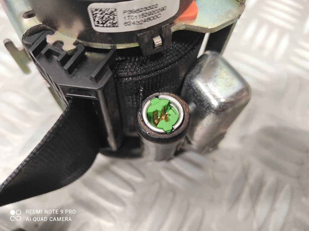 фото №4, Ремни pas безопасности задние kpl. volvo s60 v60