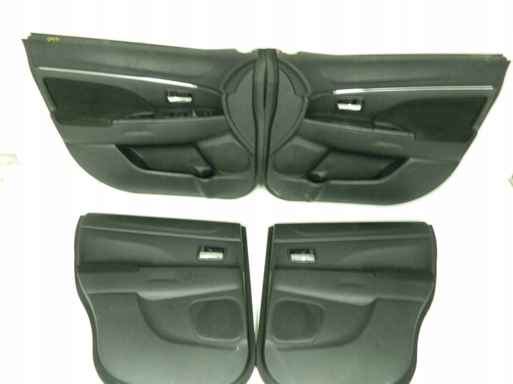 фото №1, Обшивки дверь mitsubishi asx 12-22