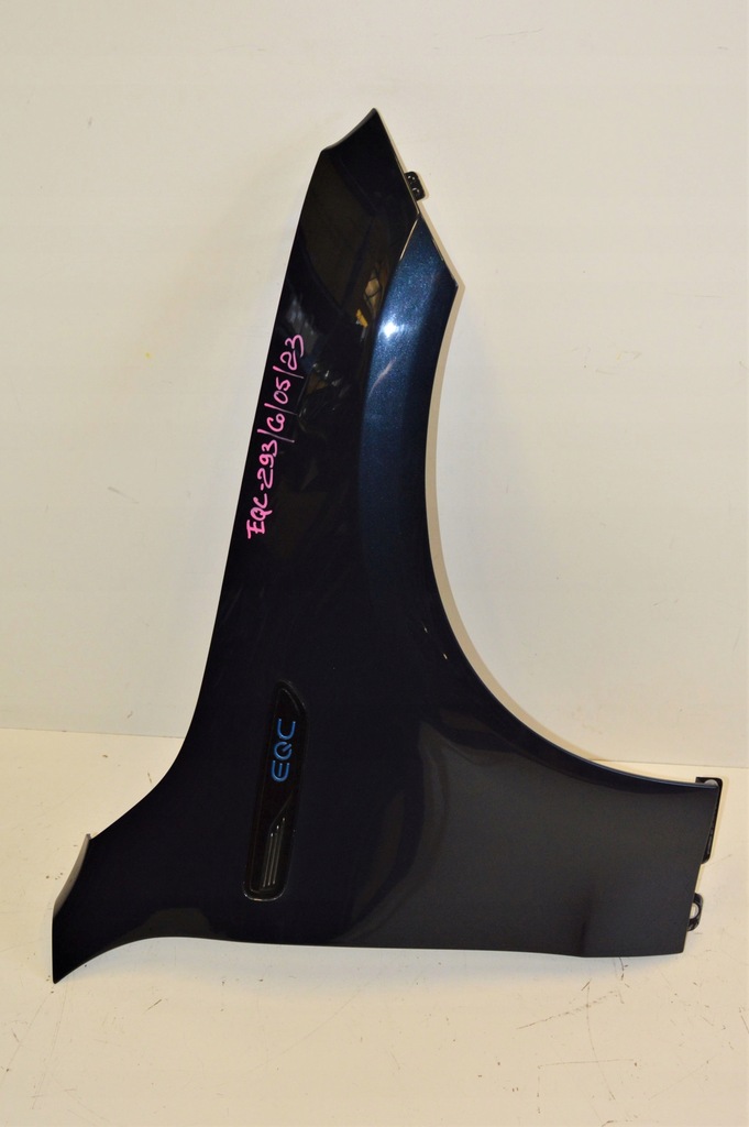 фото №8, Mercedes eqc n293 293 крила передній правий