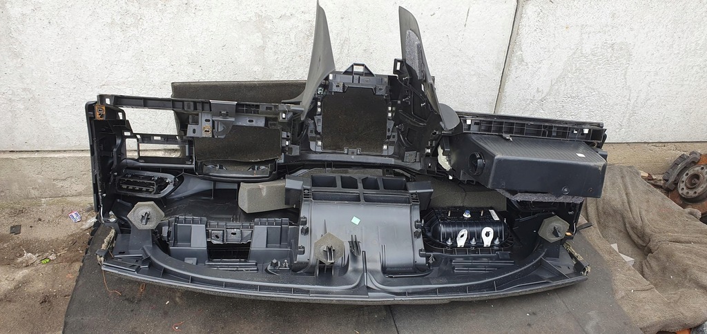 фото №8, Консоль приборная панель приборная peugeot 308 ii t9