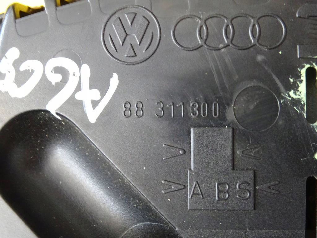 фото №5, Счетчик приборная панель приборы audi a6 c5 дизель 4b0919881 nr190