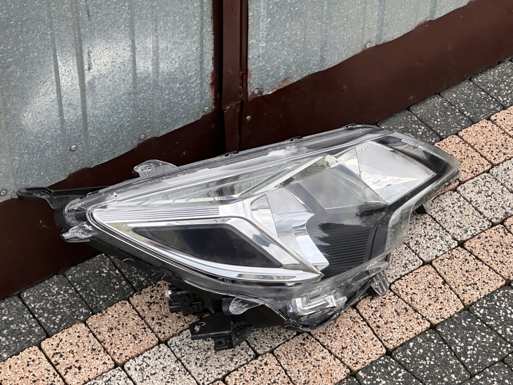 фото №2, Лампа права фара mitsubishi space star ii lift 20- 8301d446