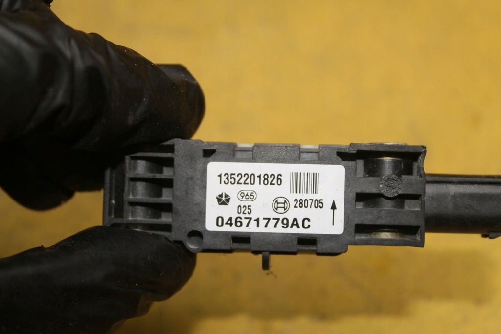 фото №5, Датчик удару лівий задня pacifica i 3.5 b