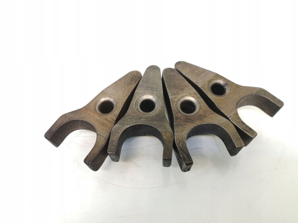 Купити 2006 lexus is 220d-250-350 кронштейн форсунки