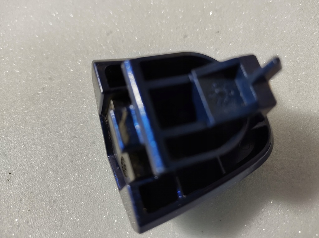 фото №9, Infiniti q50 13- заглушка ручка дверь