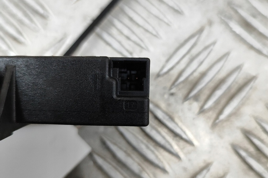 фото №6, Audi q5 fy антенна бесключевая 80a907247 2.0 бензин 185kw 2017