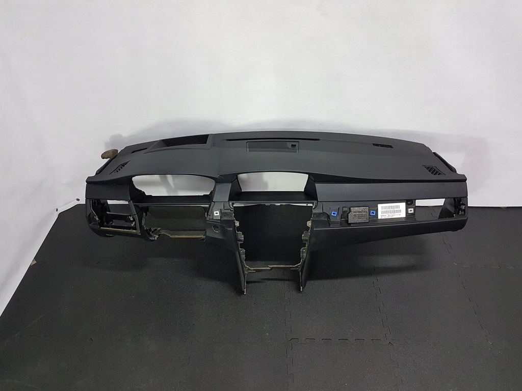 фото №2, Bmw e60 e61 lci lift приборная панель приборная панель консоль hud