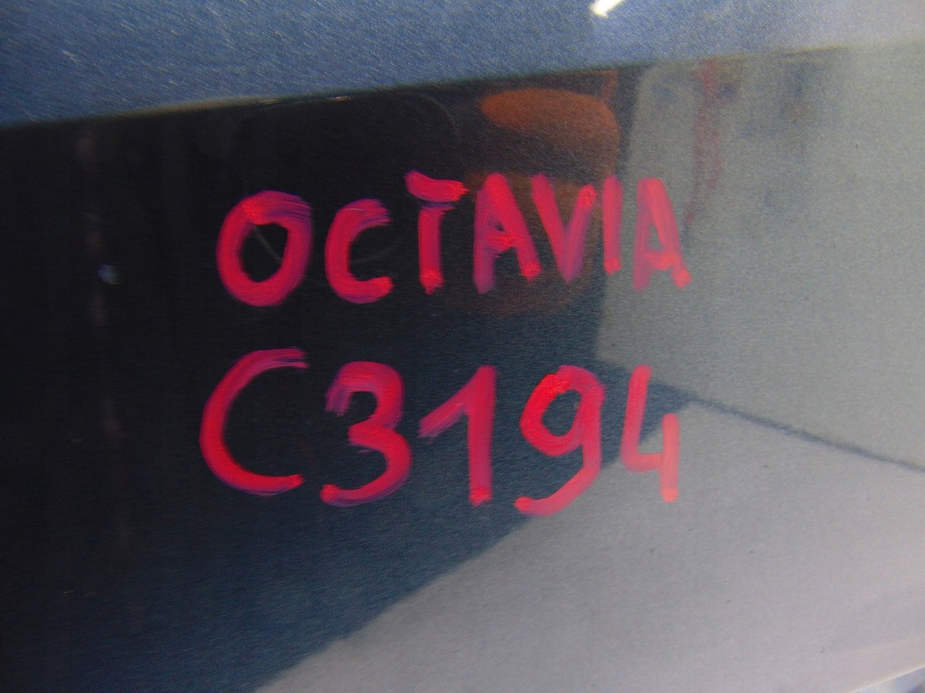 фото №14, Бампер перед передний skoda octavia iii омыватель цвет lf7y