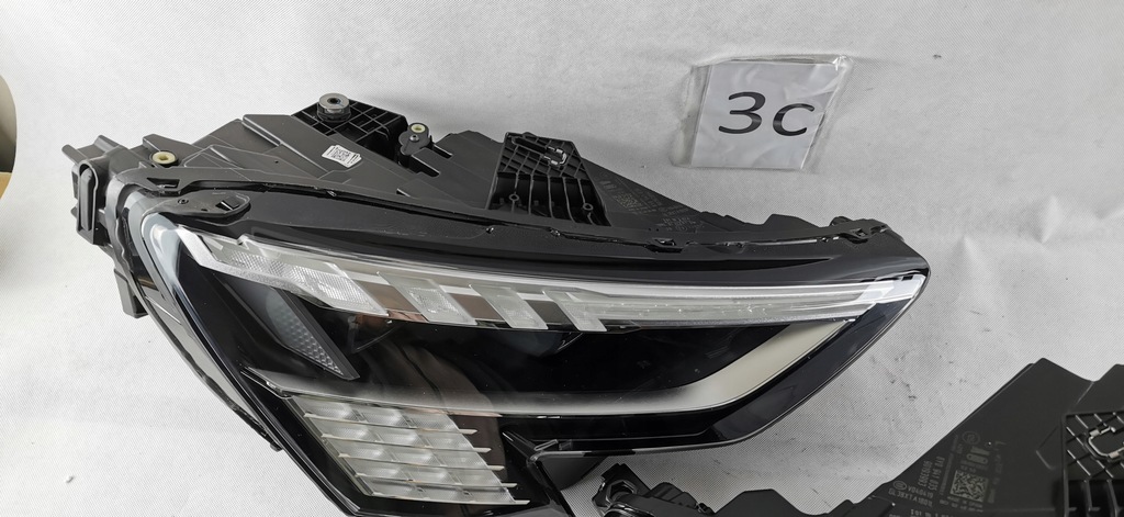 фото №9, Audi a3 8y full led matrix левый правый фара