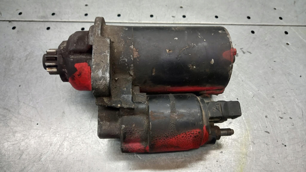 Купить Стартер vw passat , golf iv 02a911023b