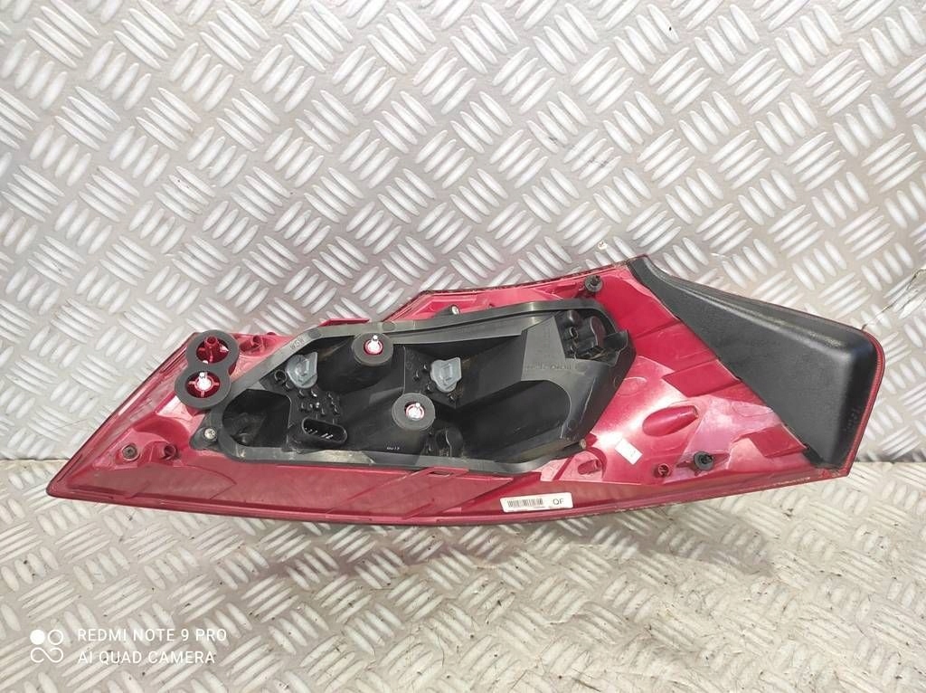 фото №9, Лампа задня задня ліва з вкладиш / молдинг opel insignia a kombi gm 13226856