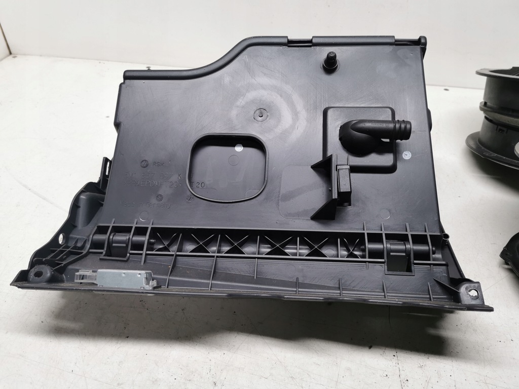 фото №7, Бардачок пасажира volkswagen golf v pius 5m1857097 all/w/g