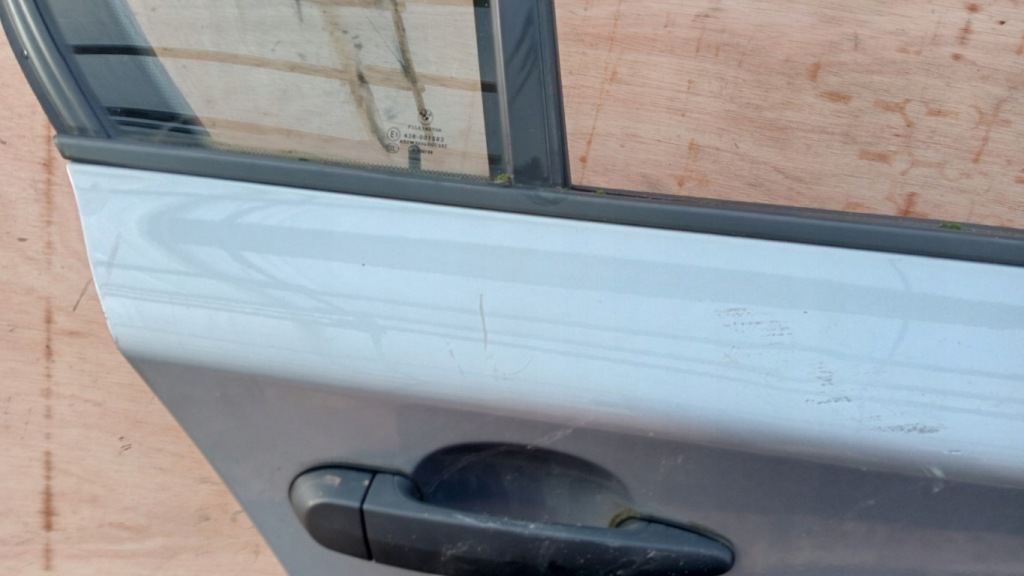 фото №6, Bmw e87 hb дверь задняя правый a18/7