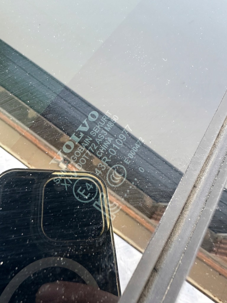 фото №10, Стекло панорама volvo xc90 ii 31395508