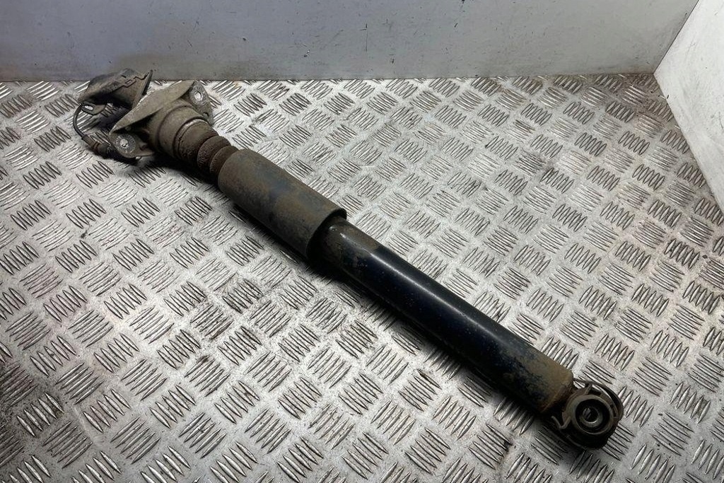 фото №8, Амортизатор задній лівий audi a6 allroad 4gh, 4gj 4g0616031ad дизель 230kw