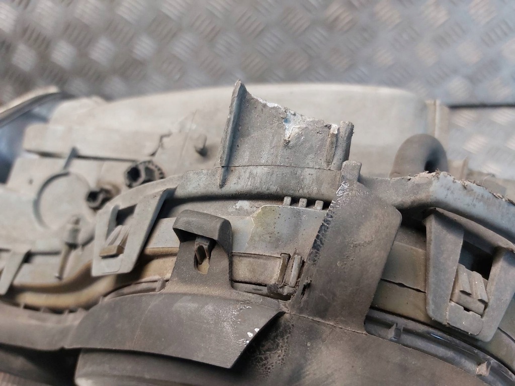 фото №9, Лампа лівий перед ксенон mercedes w210 e300