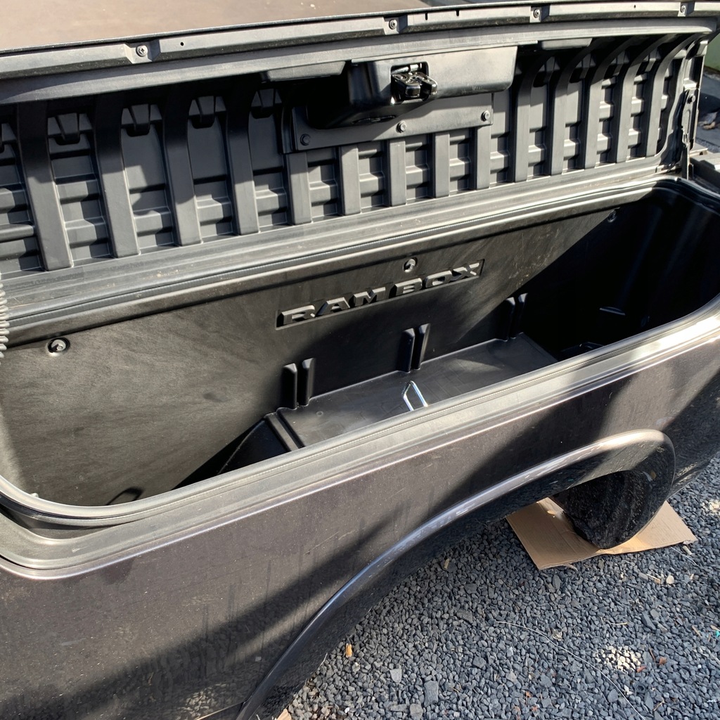 фото №12, Кузов обшивка чверть rambox pau крила задня dodge ram v 1500 limited 22r