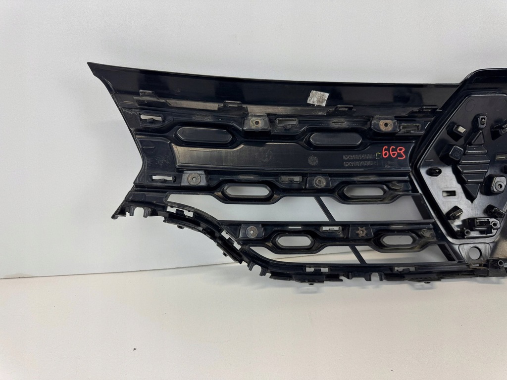 фото №8, Renault duster 2 ii решётка радиатора решётка радиатора перед 623101459r