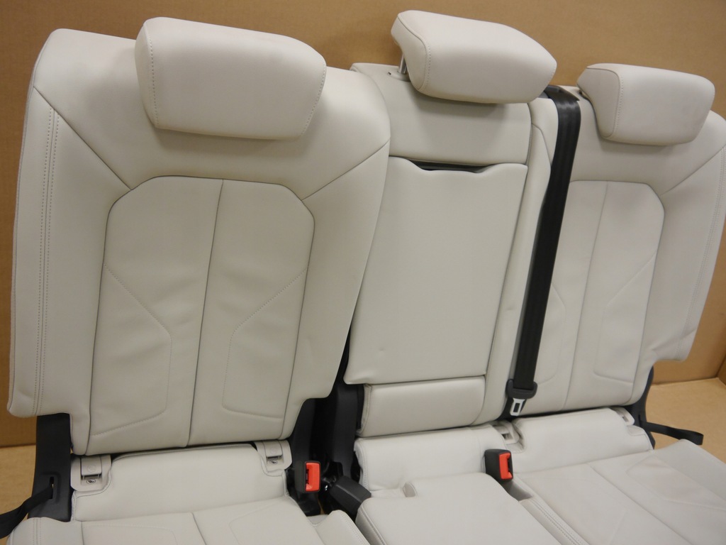 фото №7, Audi q3 83a сиденья кожа обивка