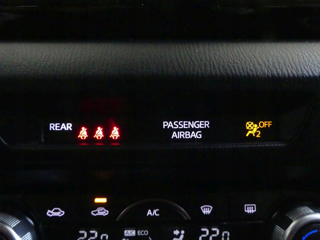 фото №1, Дисплей замки ремней подушка безопасности mazda 3 iii bm