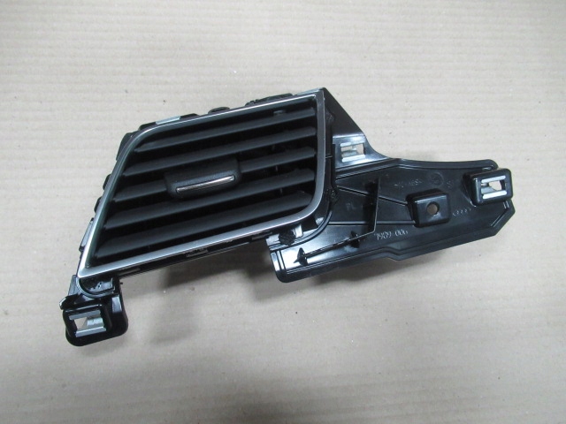 фото №1, Решітка обдув повітря audi оригінальний номер 4h1820901c