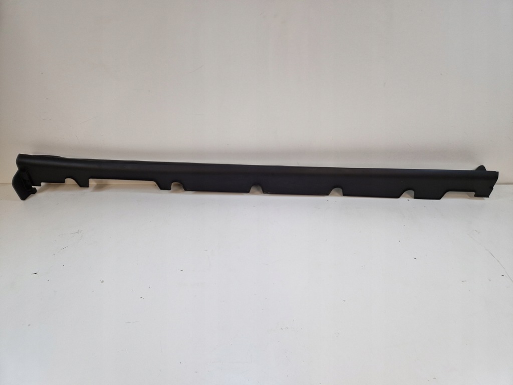 фото №1, Hyundai ioniq v 5 поріг молдинг поріг права оригінал!