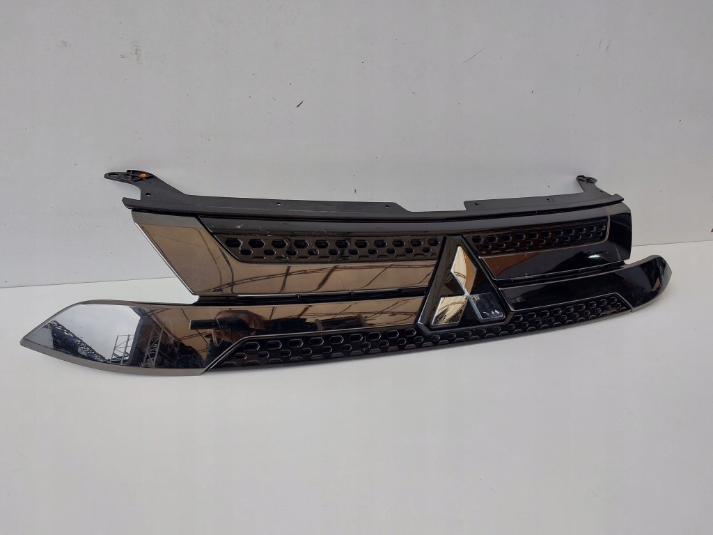фото №3, Mitsubishi outlander iii lift решітка радіатора решітка радіатора