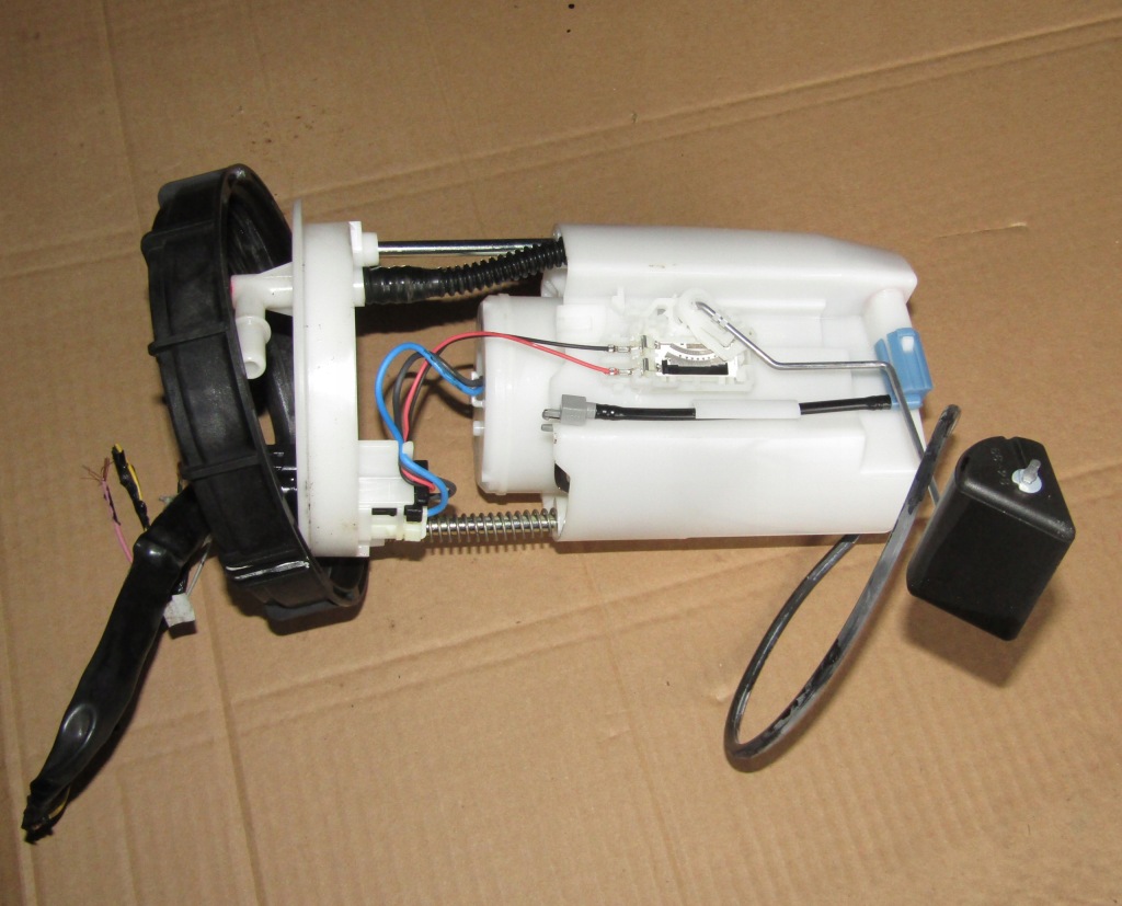 фото №1, Насос пального benzynowa suzuki ignis iii 1.2 16v