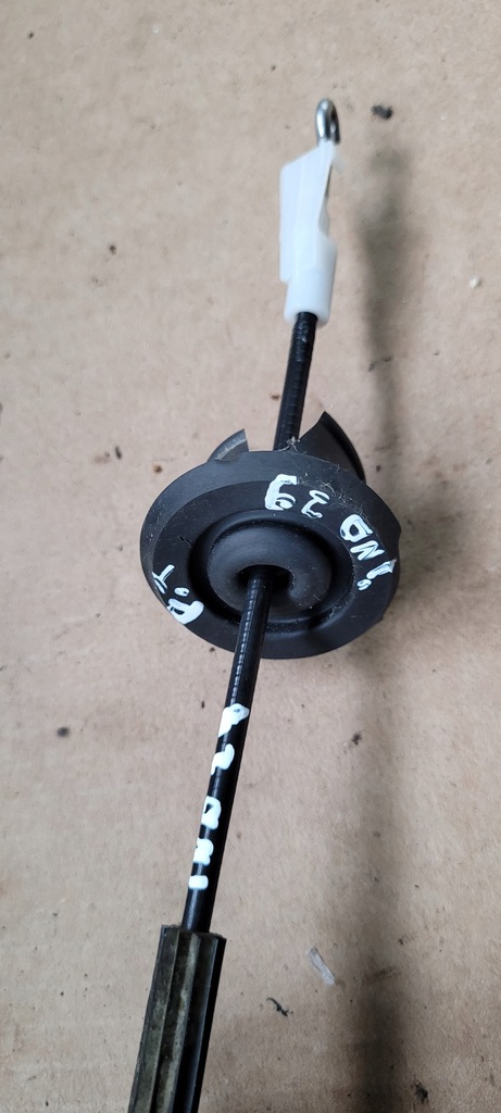 фото №9, A4 b8 s4 трос тягa замка правий лівий задня