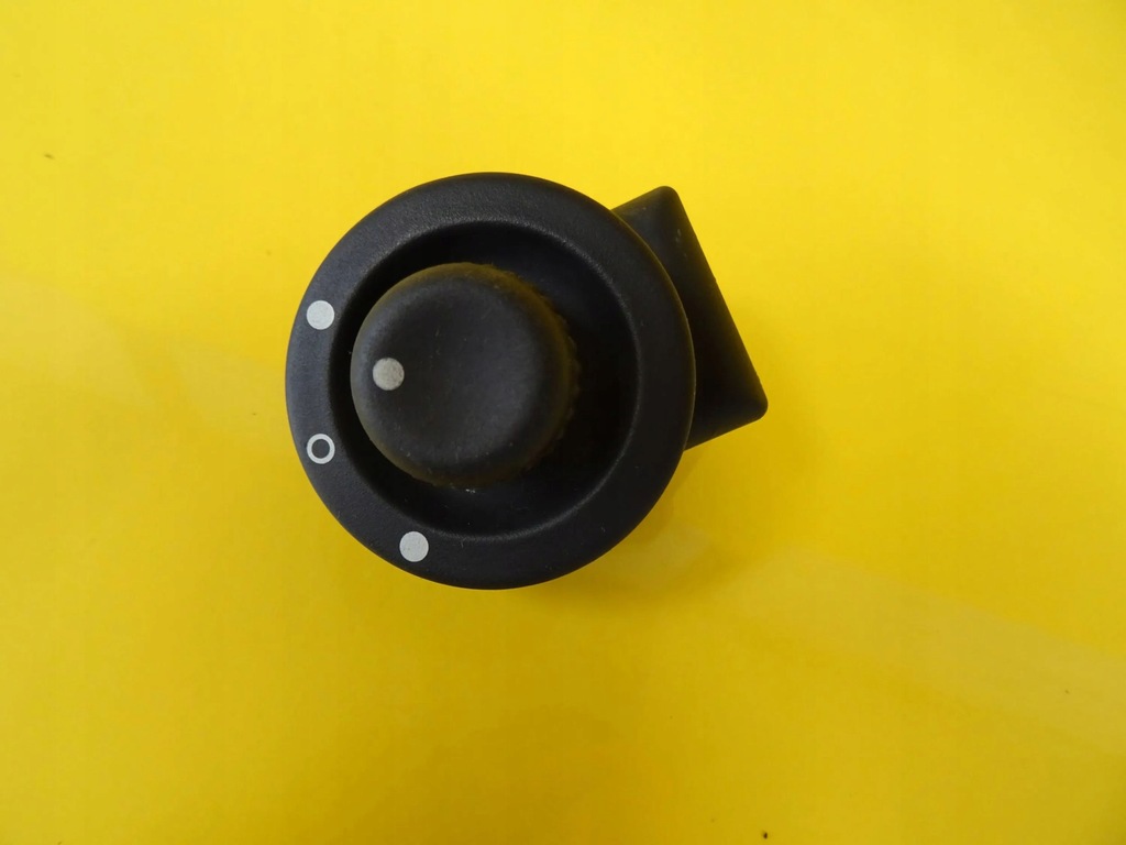 фото №1, Переключатель регулировки зеркал renault clio ii 7700429992c nr30