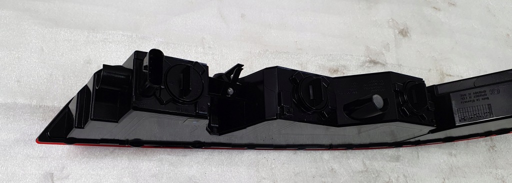 фото №12, Отражатель бампера задняя правый audi q3 8u0 15-