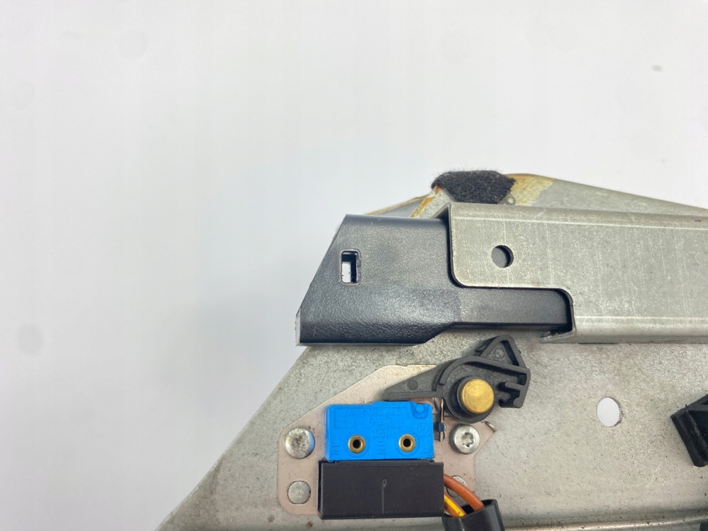 Podajnik поперечина безпеки правий mercedes w140 cl c140 1408600682 Київ