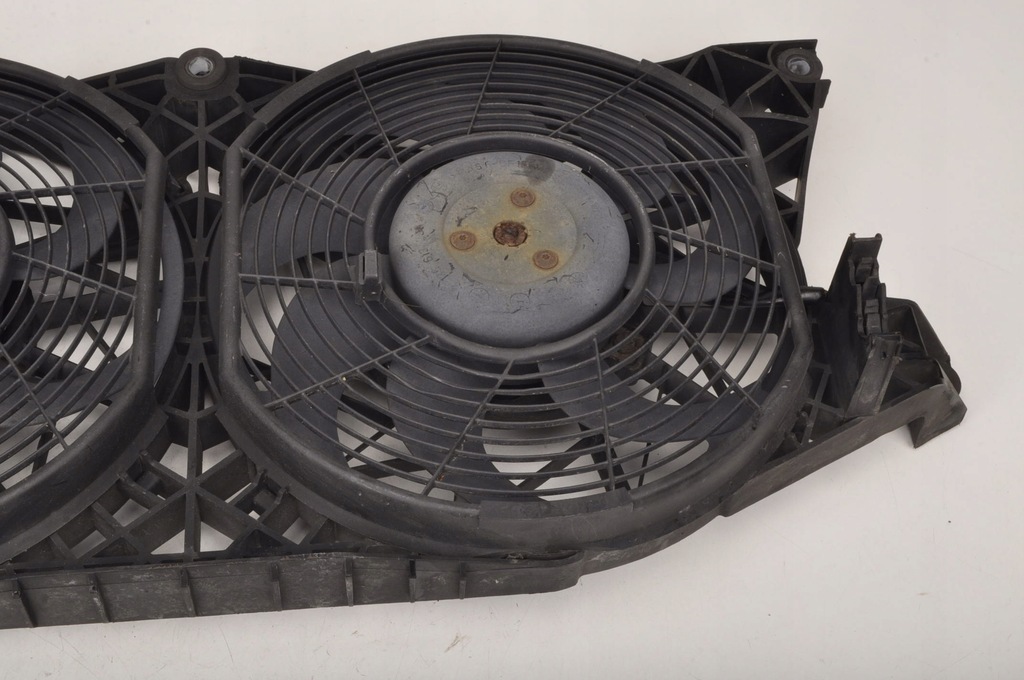 фото №6, Mercedes vito w639 вентилятор радиатора a0015005293