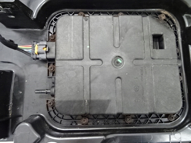 фото №6, Peugeot 308 ii t9 kombi sw 2.0 bluehdi бак adblue