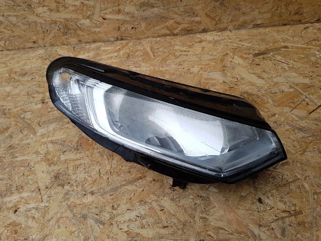 фото №1, Ford ecosport лампа правый перед 1513 w029 bg