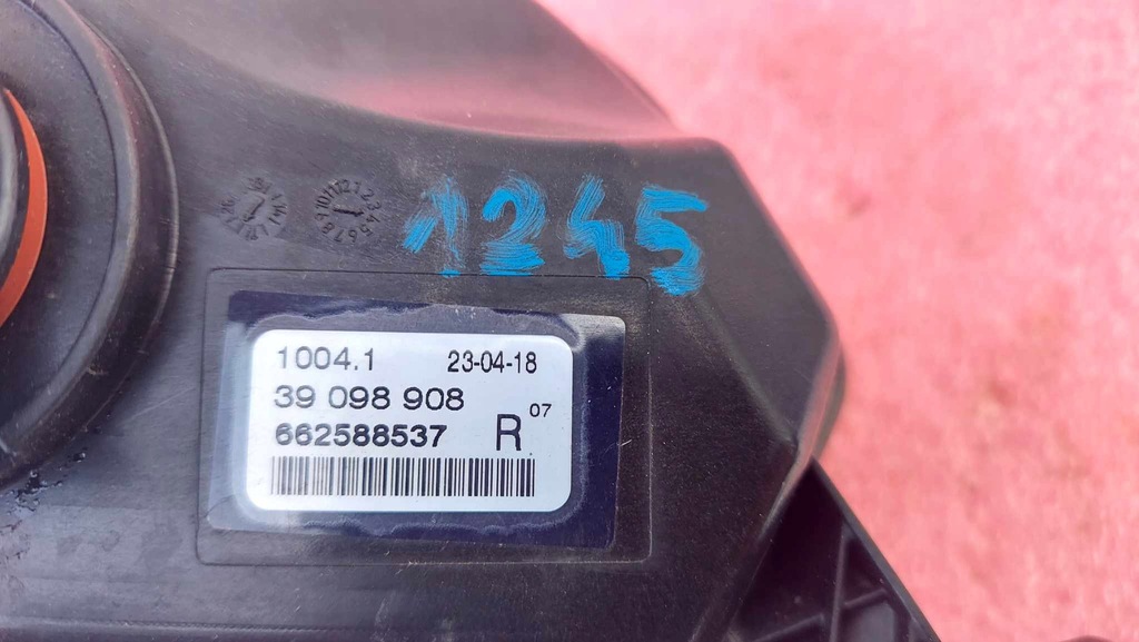 фото №5, Opel astra k v 15- протитуманна фара правий перед передній