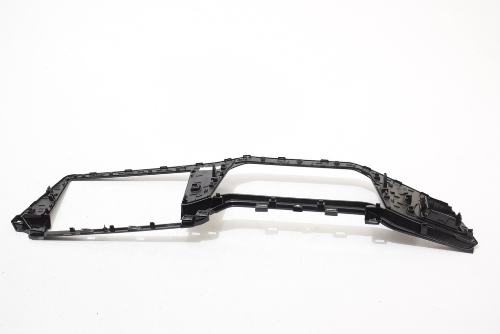 фото №12, Vw golf viii 8 рамка спидометра приборы радио dekor молдинг piano black