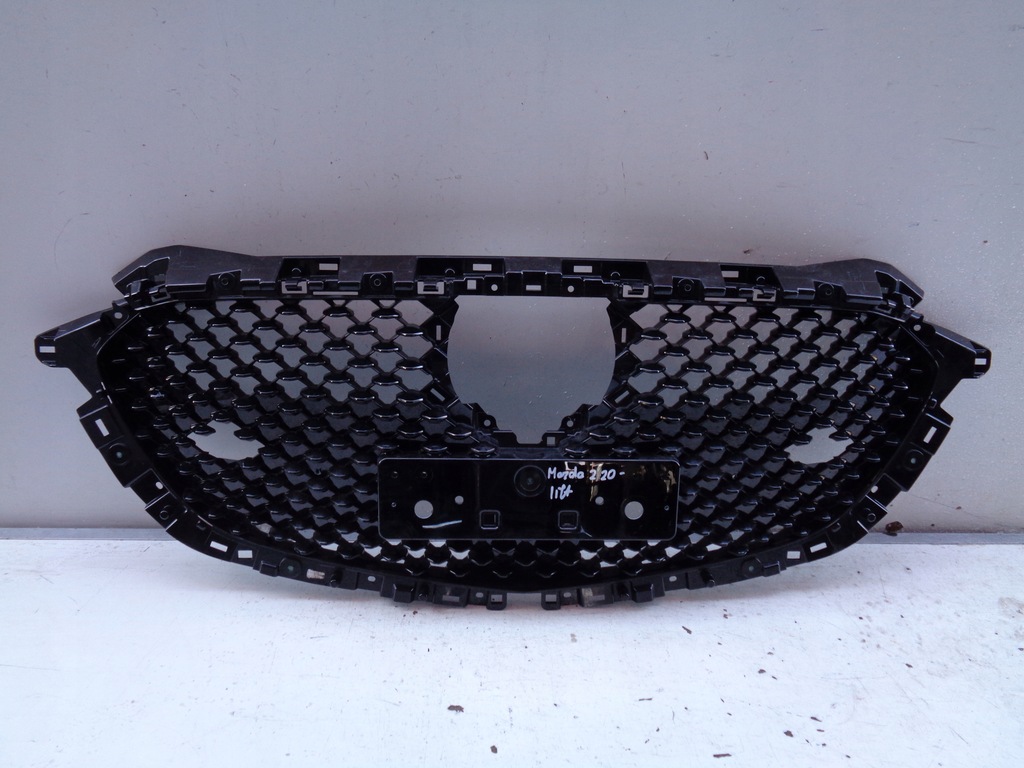 фото №1, Решітка радіатора решітка радіатора mazda 2 20- lift