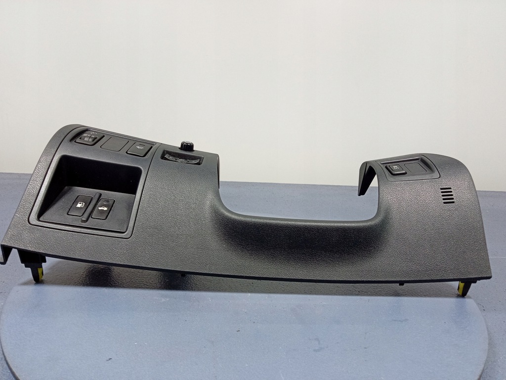 фото №4, Lexus is ii xe20 защита панели консоли нижняя левая