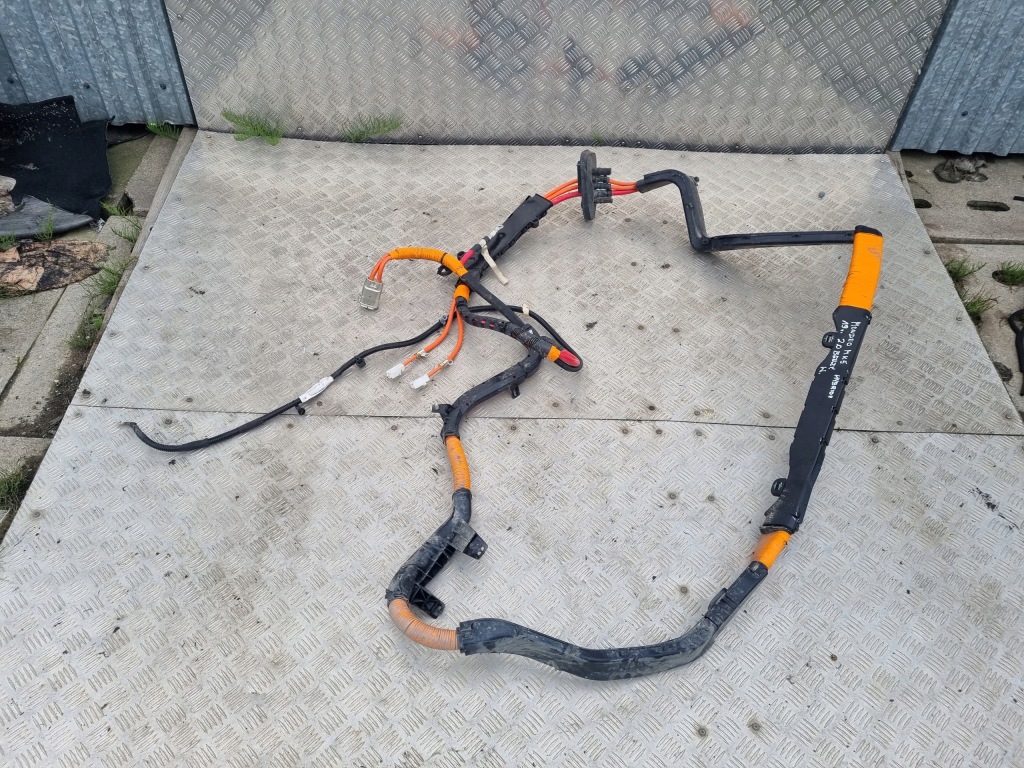 Ford mondeo mk5 2.0 hybrid электропроводка аккумулятор Киев