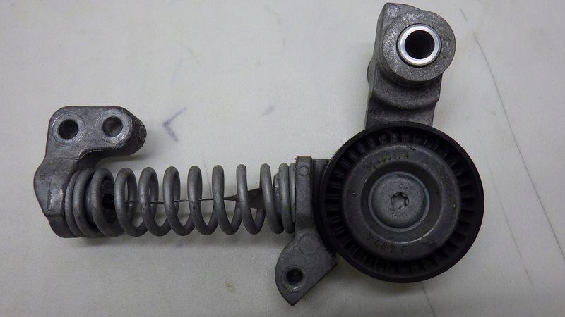 фото №1, Ролик натягувач ремінь volvo xc40 2.0 tdi