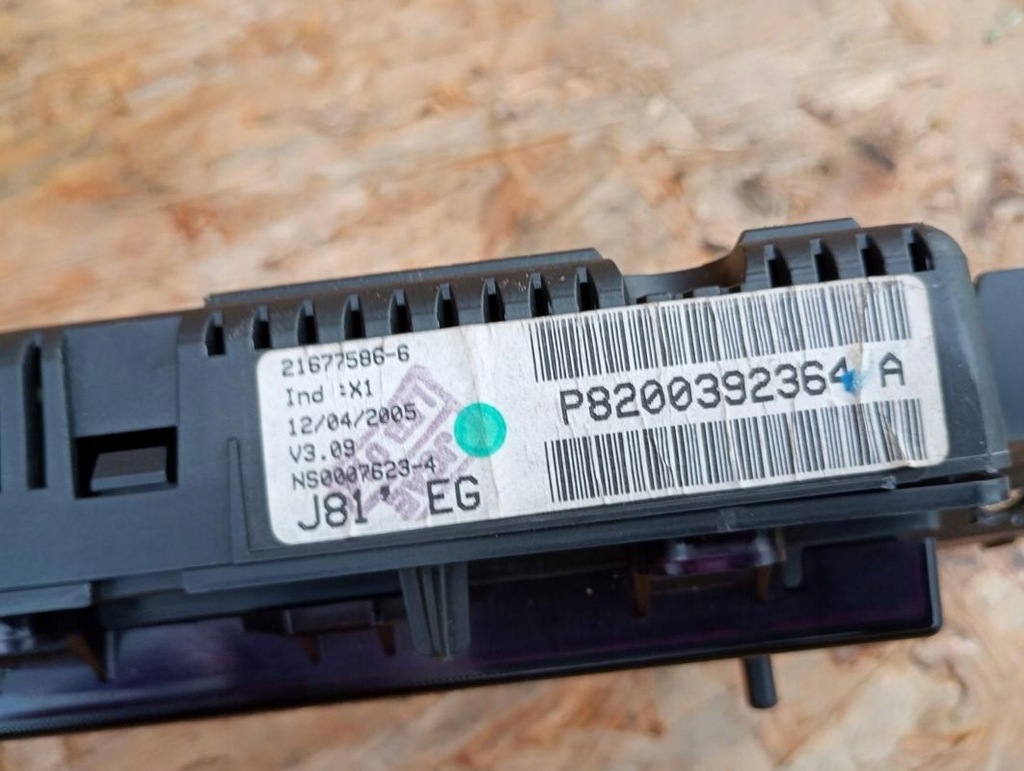 фото №5, Счетчик приборы дисплей разъёмы renault espace iv 820039236a