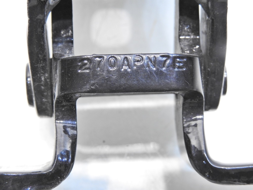 Петли дверь правый задний  298 saab 9-3 ii с Разборки