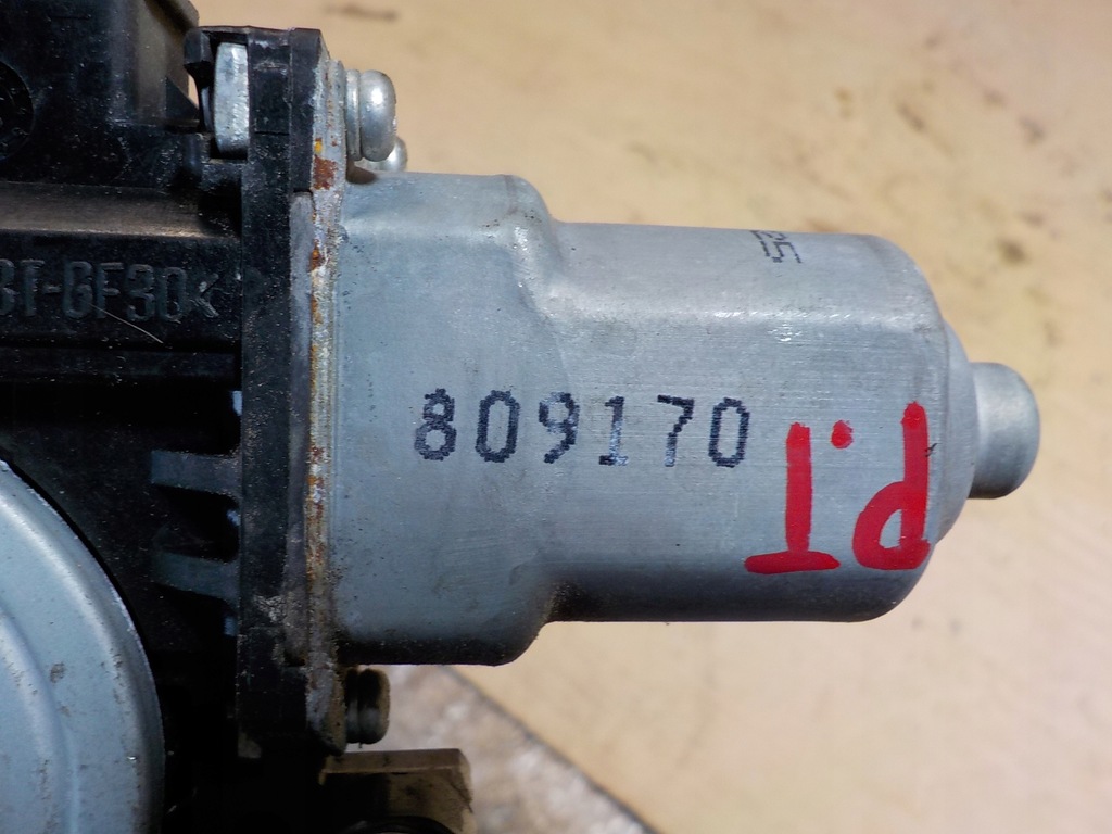 фото №3, Forester iii механизм стекло правый задняя