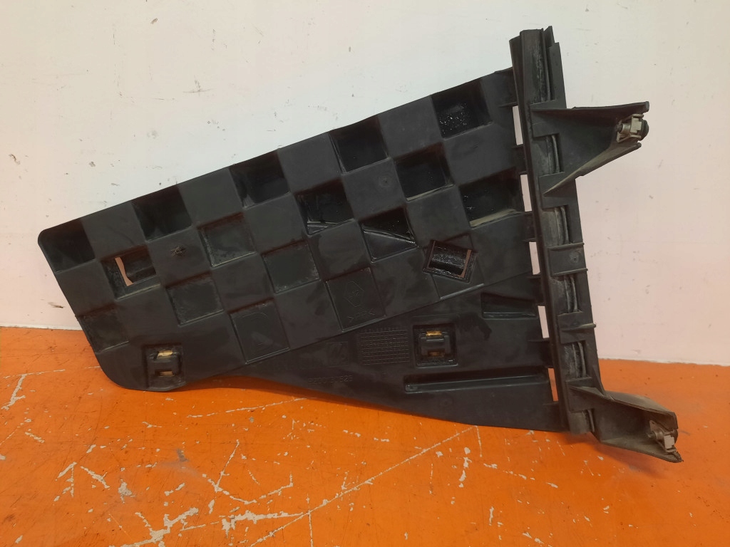 фото №1, Renault megane scenic ii 03-06 напрямна скло перед права 8200130626 f9q