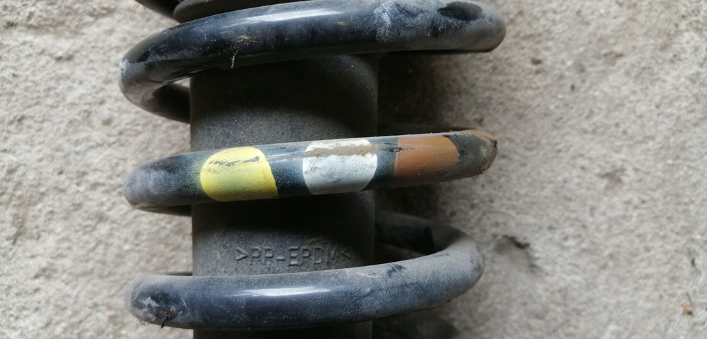 фото №3, Alfa romeo 147 1.6 b амортизатор правий передній