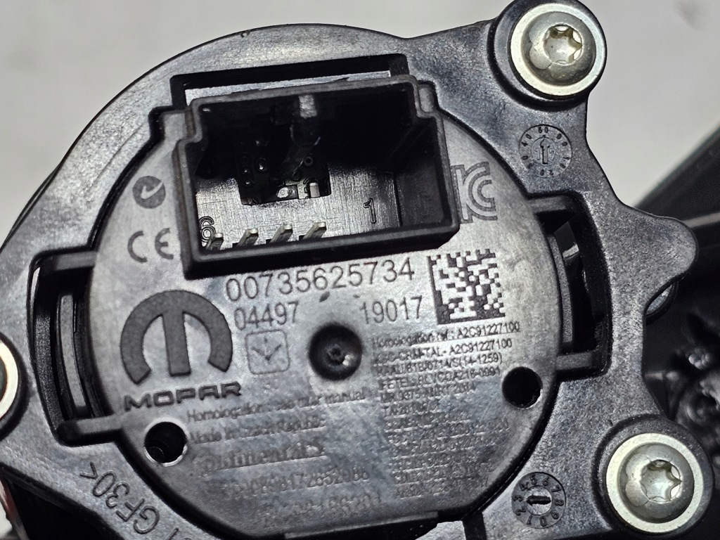 фото №9, Jeep renegade 15- защита колонки руля usa