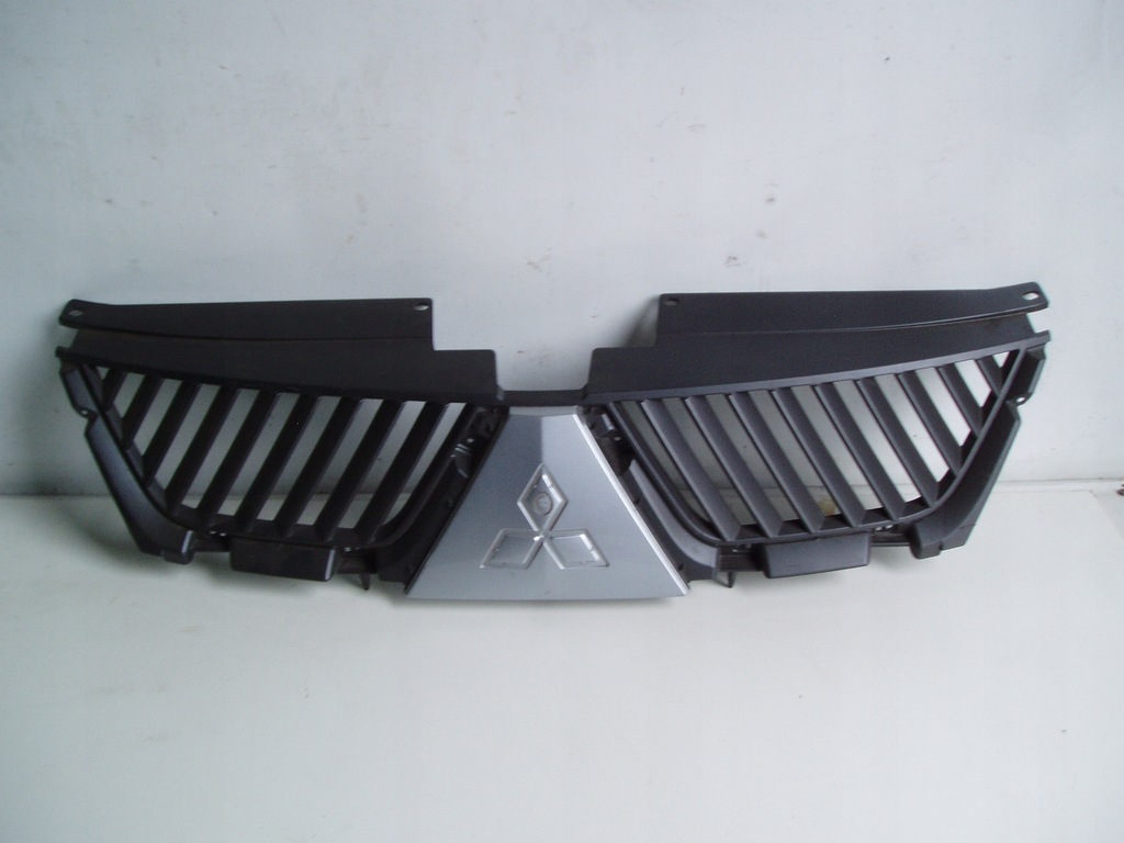 фото №1, Решётка радиатора решётка радиатора mitsubishi outlander 2